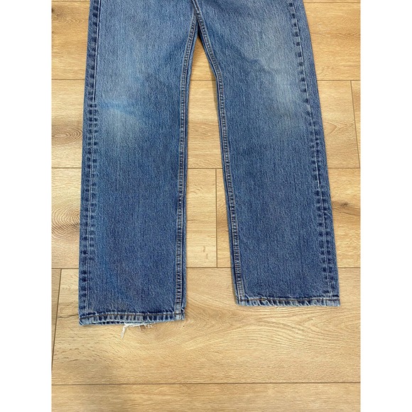 Men's Levi Strauss Blue Jeans 505 Style 36x34 Medium Wash - Picture 2 of 9